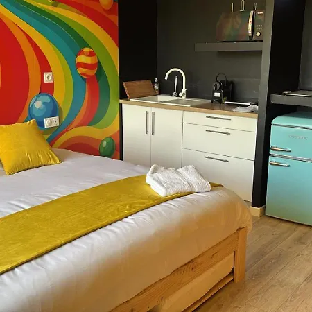 Apartment Proche Parc - Bonbon Pinata Insolite Lit King Size 4 Pers Mortagne-sur-Sevre