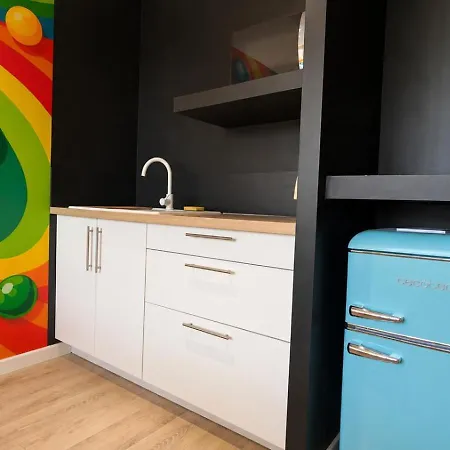 Proche Parc - Bonbon Pinata Insolite Lit King Size 4 Pers Apartment